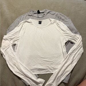 SHEIN Gray and White Long Sleeve Tees